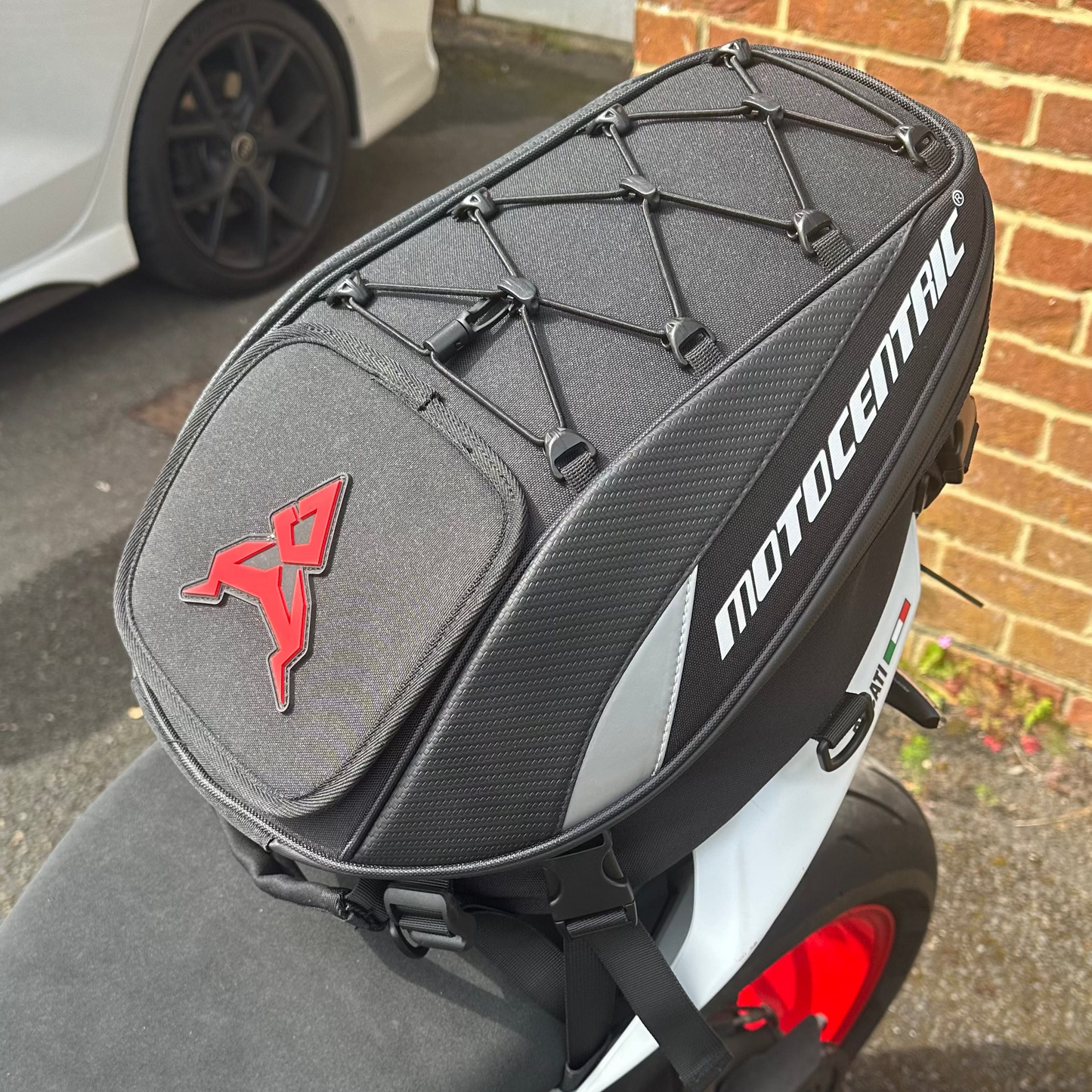 Waterproof Motorcycle Tail Bag/Backpack (Large 37L Capacity)