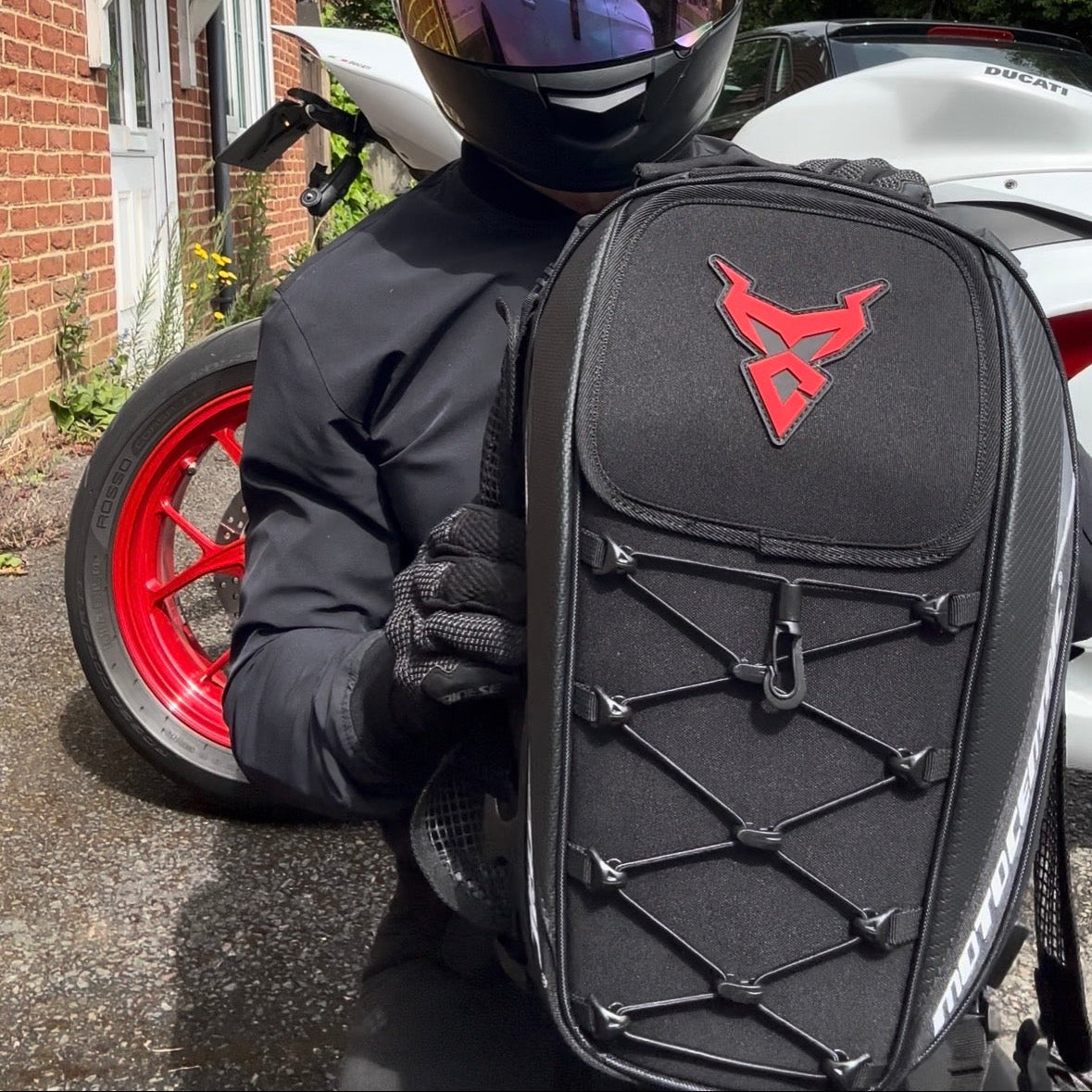 Waterproof Motorcycle Tail Bag/Backpack (Large 37L Capacity)