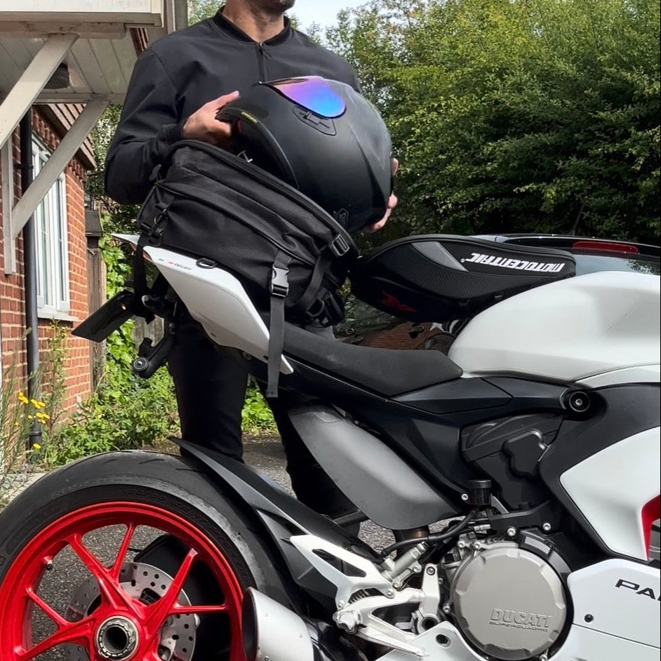 Waterproof Motorcycle Tail Bag/Backpack (Large 37L Capacity)